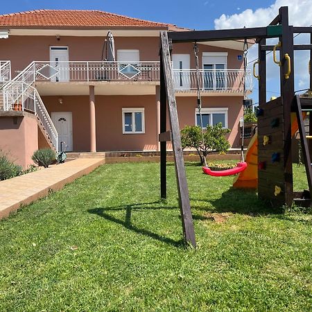 Apartmani Dubravka Bibinje Exterior foto